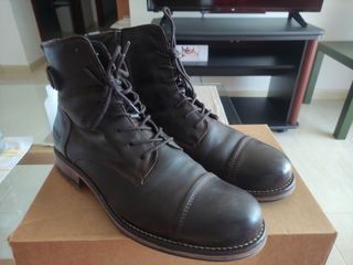Botas botines Jack \u0026amp; Jones de segunda mano por 60 EUR en Roses en  WALLAPOP