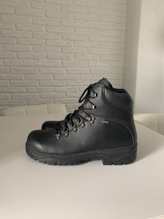 Botas fal forestal 45 goretex caza policía trabajo de segunda mano por 80  EUR en León en WALLAPOP