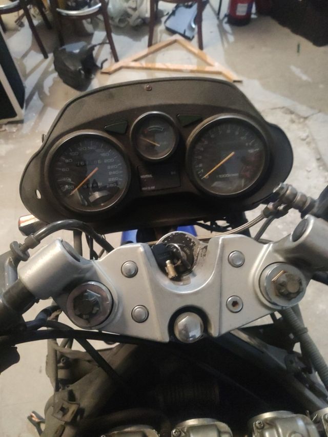 Suzuki gsx 750 despiece