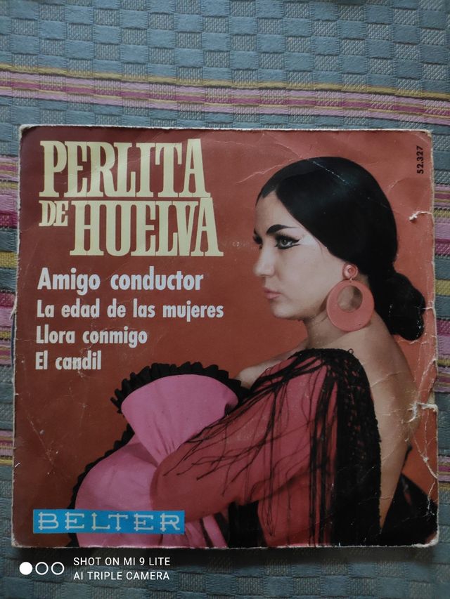 vinilo pequeño Perlita de Huelva