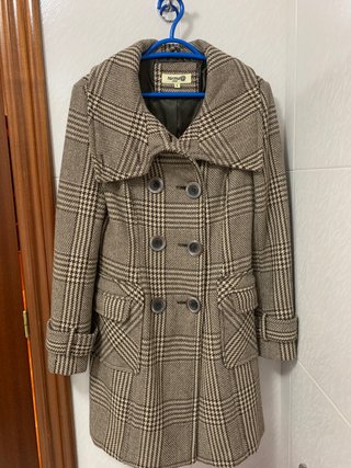 Abrigo cuadros El Corte Inglés de segunda mano por 25 EUR en Pamplona en  WALLAPOP