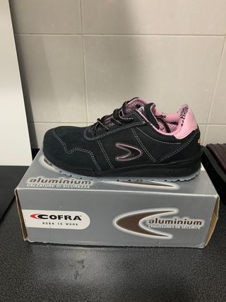 Zapatos seguridad cofra de segunda mano por 40 EUR en Algete en WALLAPOP
