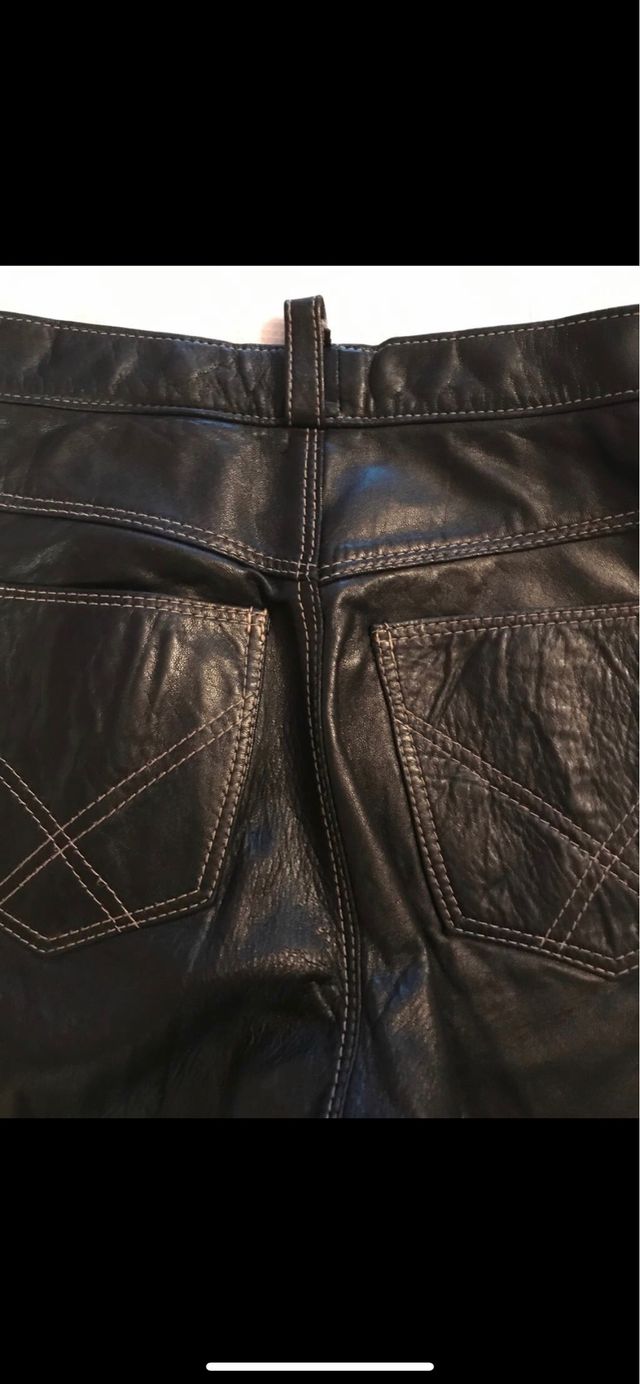 Pantalón cuero