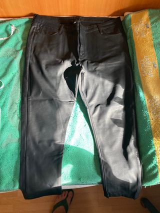 Pantalones de cuero en talla XXS para mujer | FASHIOLA.es