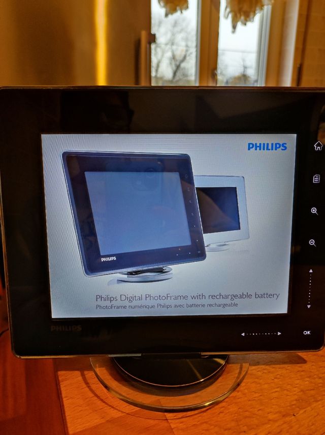 cornice portafoto digitale