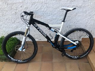 BICICLETA BTWIN ROCKRIDER 740S V2 talla XL 27,5 de segunda mano por 790 EUR  en Igualada en WALLAPOP