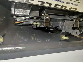 TOYOTA LAND CRUISER KZJ 90**MANETA / COLIN PORTON