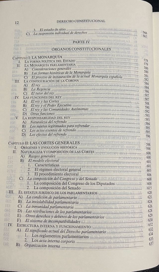 Manual de Derecho Constitucional