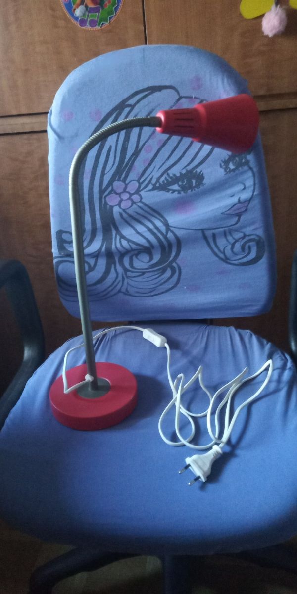 Lámpara flexo de mesa