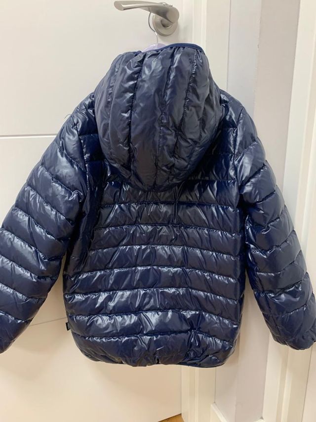 Plumífero de niña. Talla 10