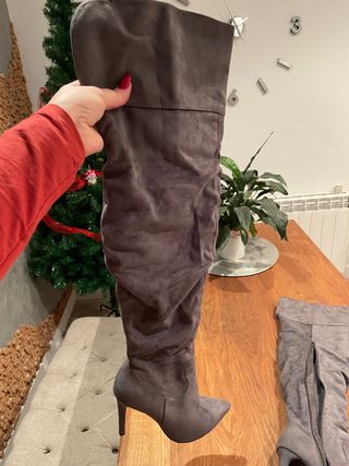 Botas mosqueteras XL de segunda mano por 37 EUR en Barcelona en WALLAPOP