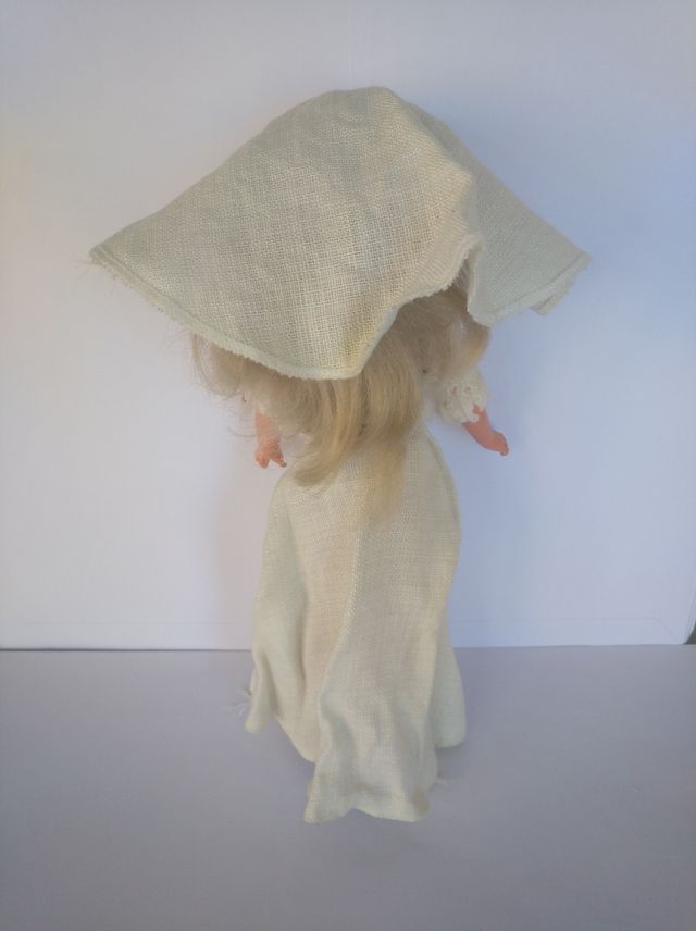 Falda monacal de muñeca Core de BB