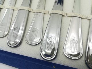 Cubertería El Periódico Acero Inox 18/10 - 24 Piez