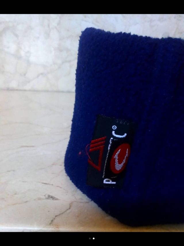 Cinta ( tejido polar )de John Smith.