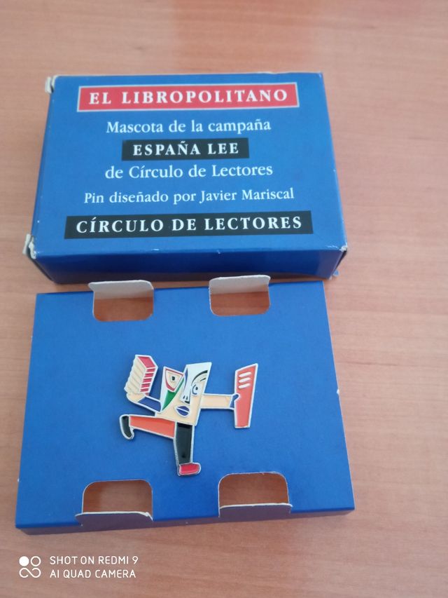 Pin Libropolitano