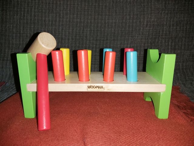 Banco con martillo de Woomax