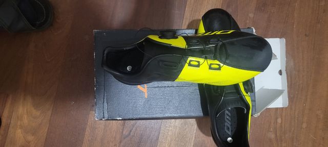 se vende botas ciclismo carretera marca DMT