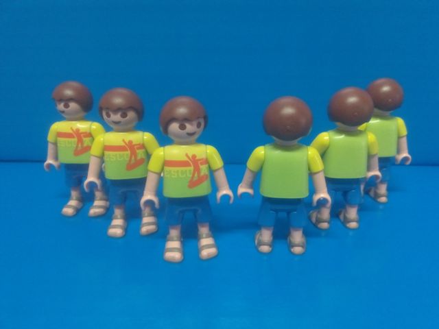 Playmobil niño pelo castaño