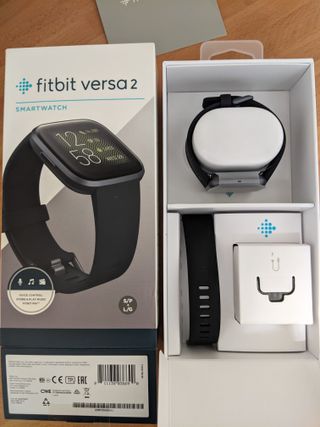 Fitbit Versa 2 Smartwatch Sin Estrenar de segunda mano por 70 EUR en Madrid  en WALLAPOP