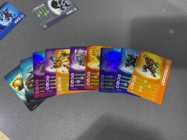 Cartas Sky landers