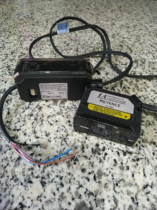 KEYENCE IA-065  IA-1000