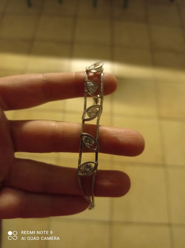 Vendo 3 braccialetti donna