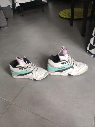 Reebok pump court tennis talla 42 43 de segunda mano por 25 EUR en Madrid  en WALLAPOP