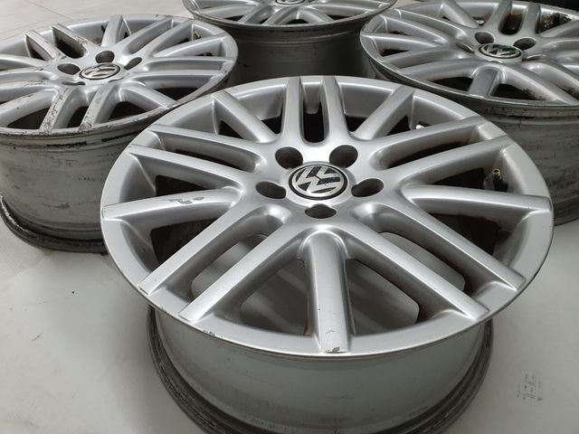 Llantas Volkswagen Golf 17" originales