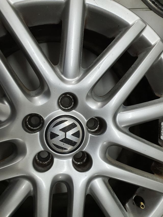Llantas Volkswagen Golf 17" originales