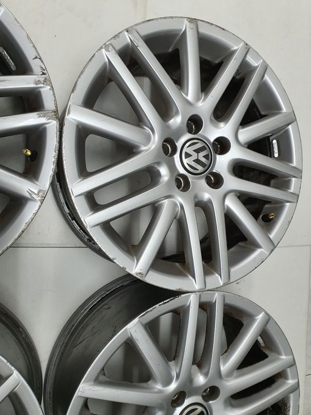 Llantas Volkswagen Golf 17" originales