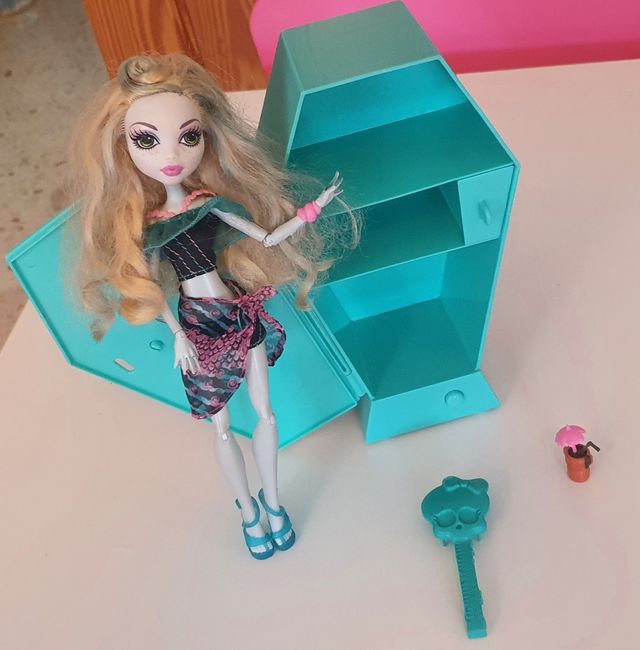 MUÑECAS MONSTER HIGH