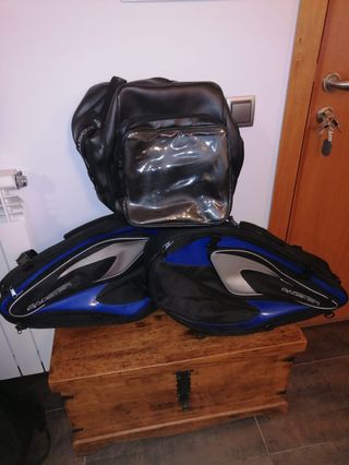 Maletas de moto de segunda mano por 50 EUR en L\\'Hospitalet de Llobregat en  WALLAPOP
