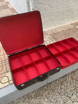 Maleta antigua de segunda mano por 55 EUR en Petrer en WALLAPOP