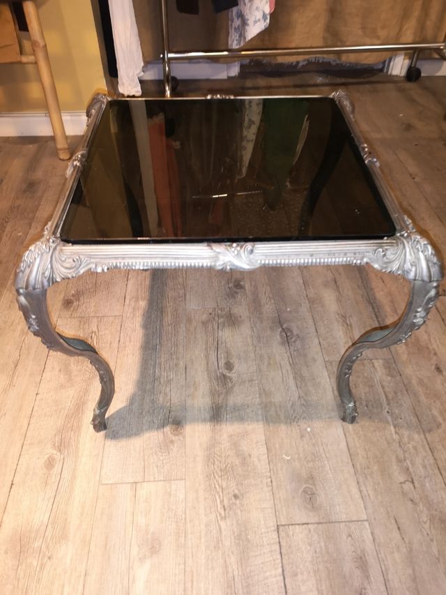 Preciosa Mesa Marroquí para você ou auxiliar