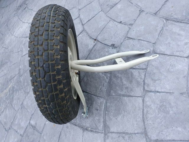 PORTA RUOTA DI SCORTA POST VESPA E CERCHIO 8"PORTA