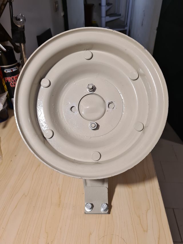 PORTA RUOTA DI SCORTA POST VESPA E CERCHIO 8"PORTA