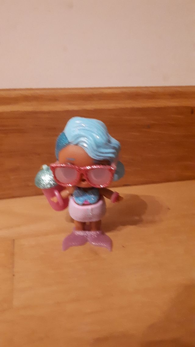 Muñeca lol Surprise