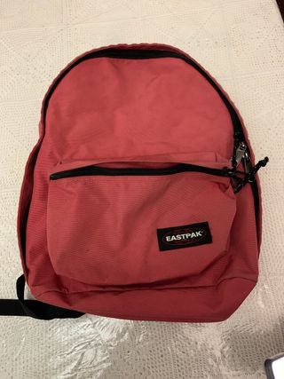eastpak chat
