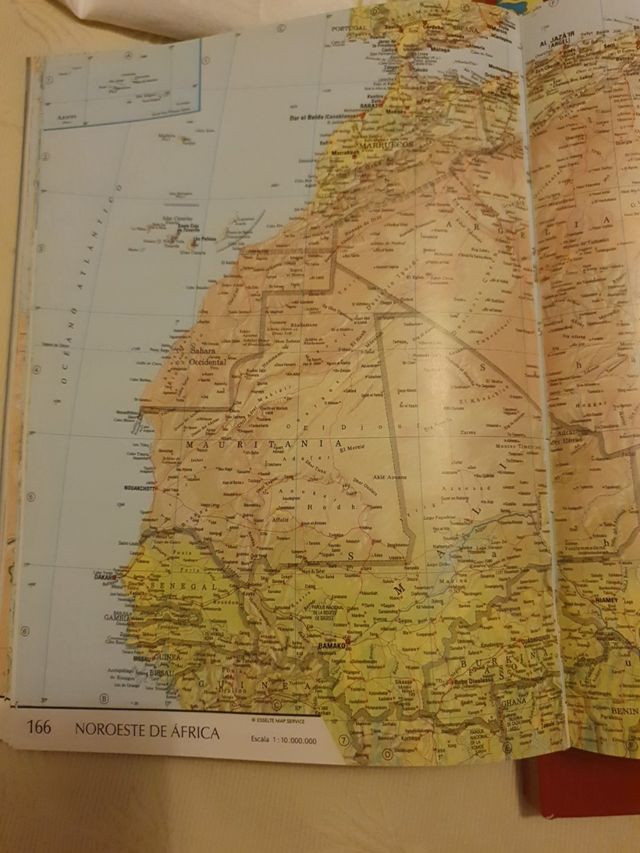 Atlas del mundo El País Aguilar
