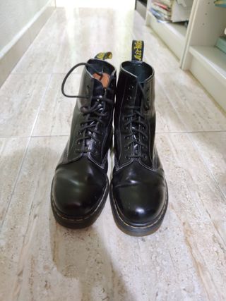 dr martens valencia