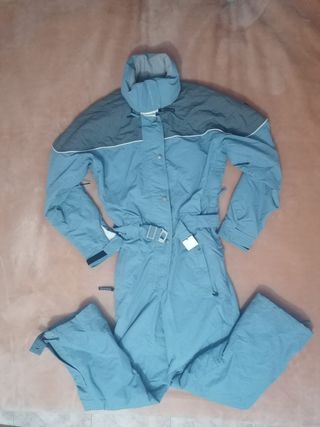 Ropa ski nieve mujer de segunda mano por 25 EUR en Madrid en WALLAPOP