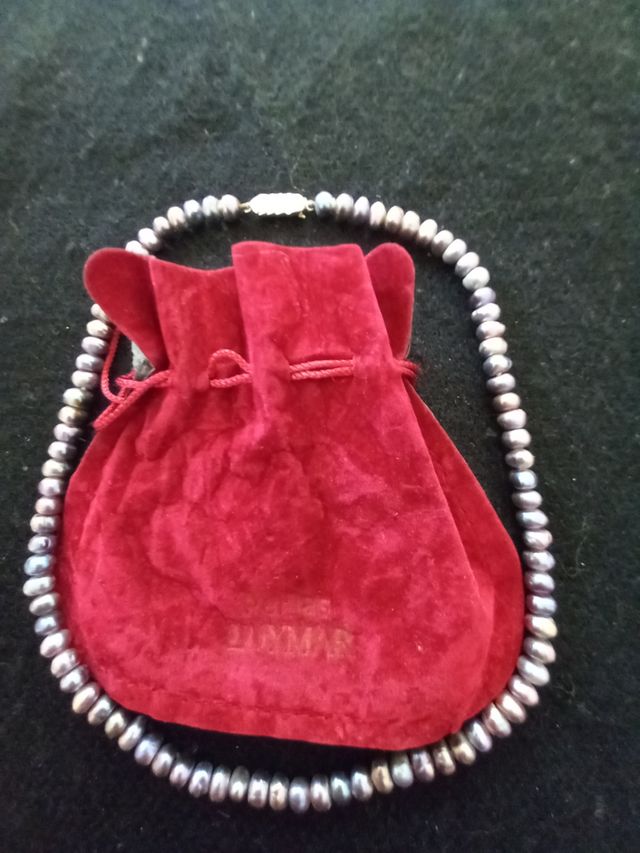 Collar perlas cultivadas gris