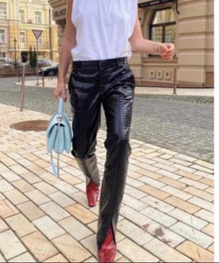 Pantalones de cuero (Zara, Mango y otras tiendas): ¿A qué precios puedes  encontrarlos? - Tendenzias.com