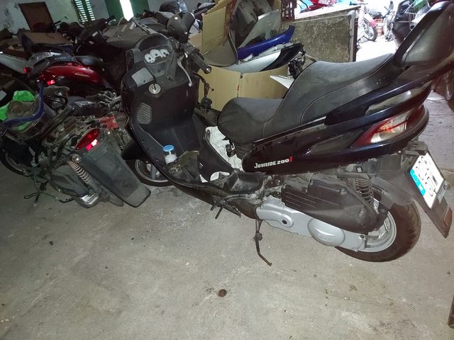 Sym yoyride 200 para piezas