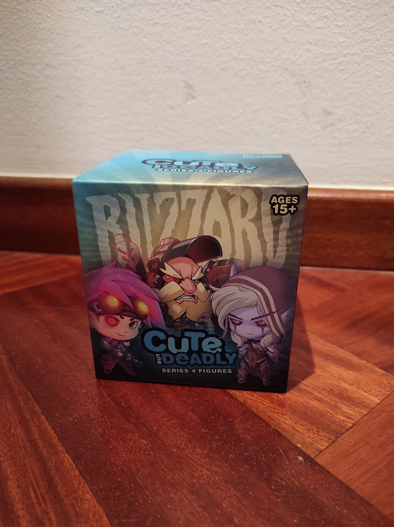 Imagen de Figura Cute But Deadly