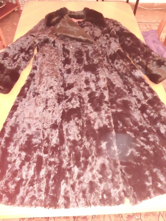 ABRIGO  CHAQUETON PIEL   NEGRO, LARGO