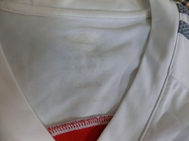 Camisseta deportiva Adidas