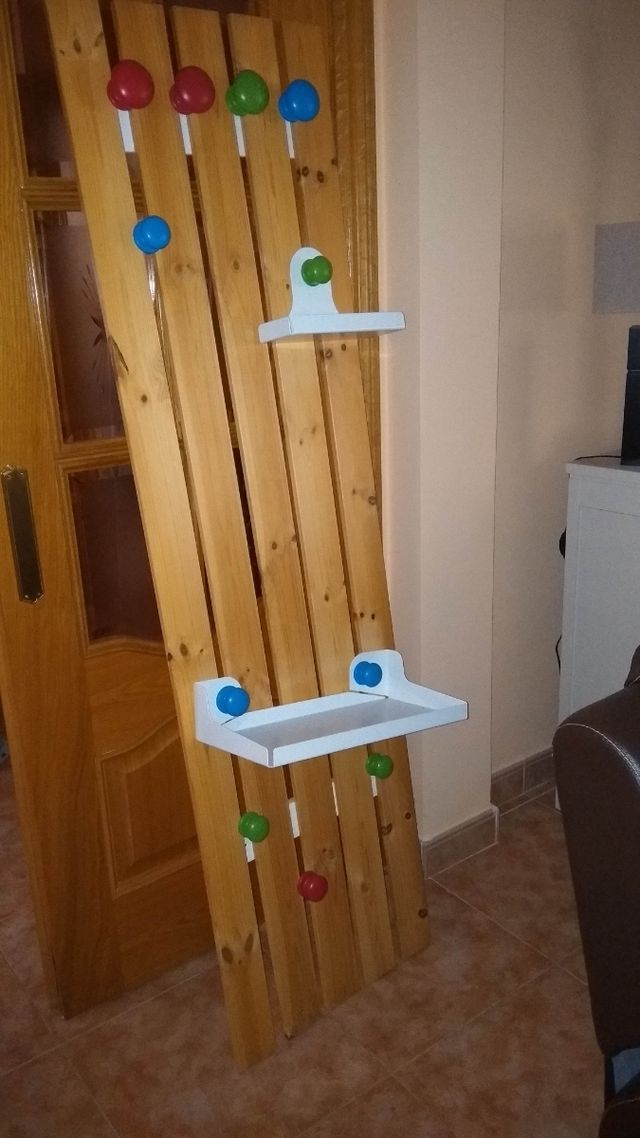 perchero infantil estantería Montessori