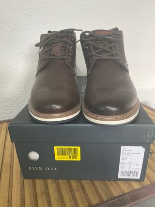 Botas pier one hombre de segunda mano por 40 EUR en Madrid en WALLAPOP