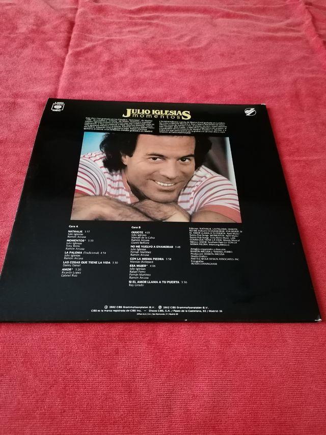 DISCO DE VINILO JULIO IGLESIAS MOMENTOS